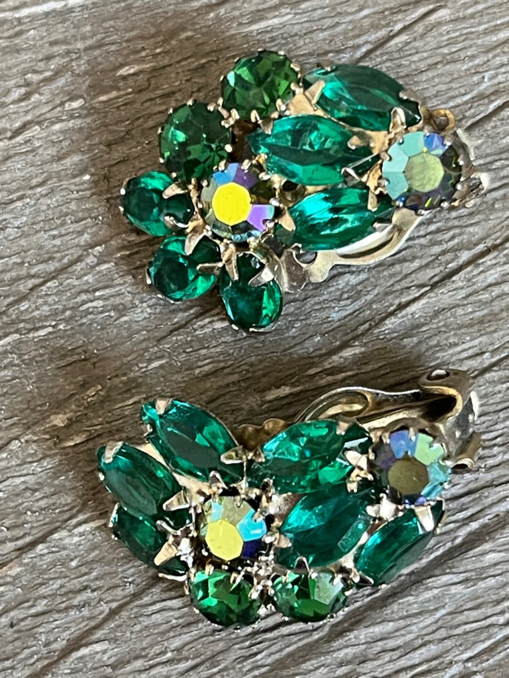 Weiss Vintage Emerald Green AB Crystal Cluster Clip-On Earrings